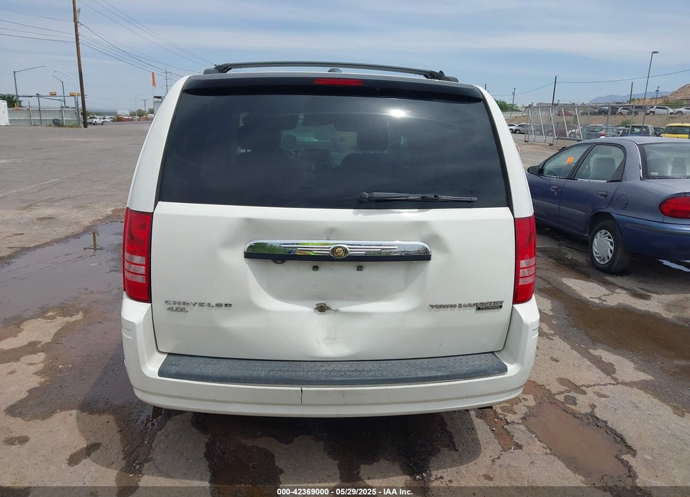 2010 CHRYSLER TOWN & COUNTRY TOURING VIN: 2A4RR5DX9AR324521