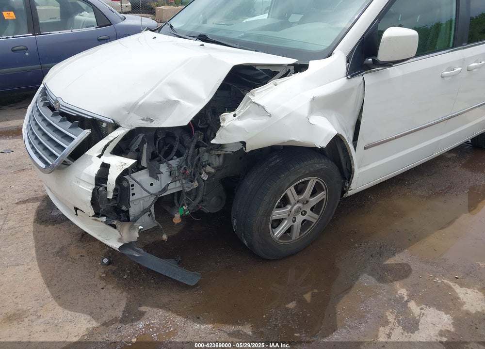 2010 CHRYSLER TOWN & COUNTRY TOURING VIN: 2A4RR5DX9AR324521