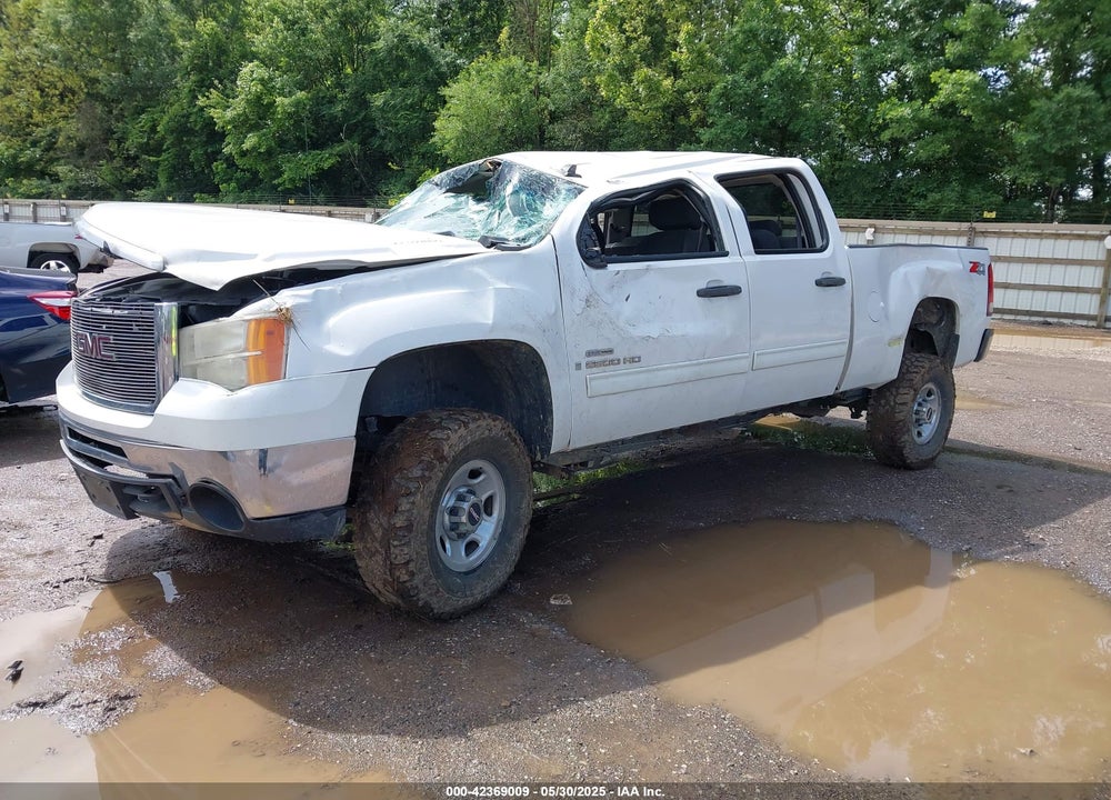 2008 GMC SIERRA 2500HD VIN: 1GTHK23678F212542
