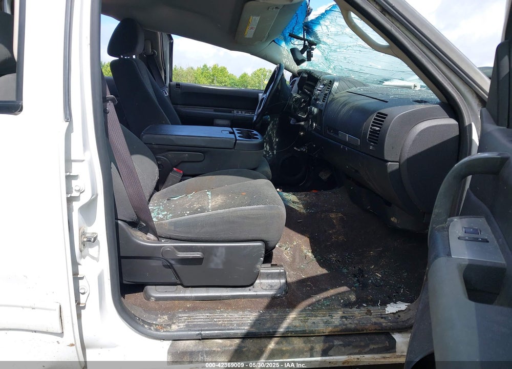 2008 GMC SIERRA 2500HD VIN: 1GTHK23678F212542