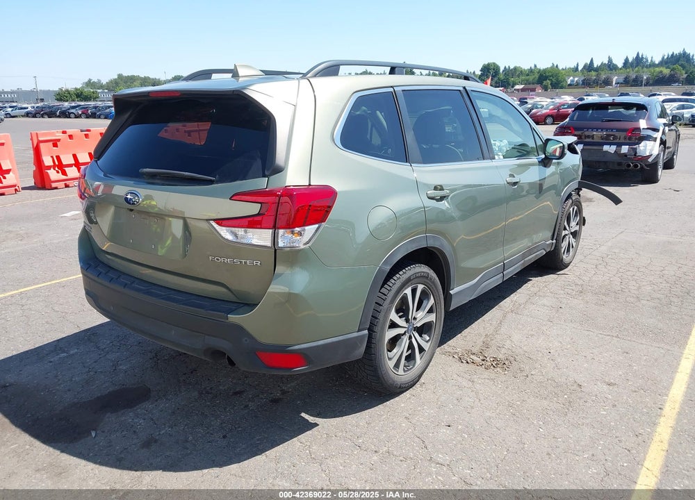 2021 SUBARU FORESTER VIN: JF2SKAUC2MH414662