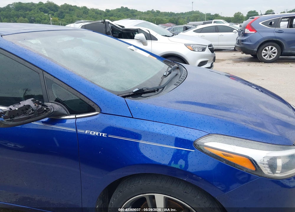 2017 KIA FORTE VIN: 3KPFL4A87HE042861