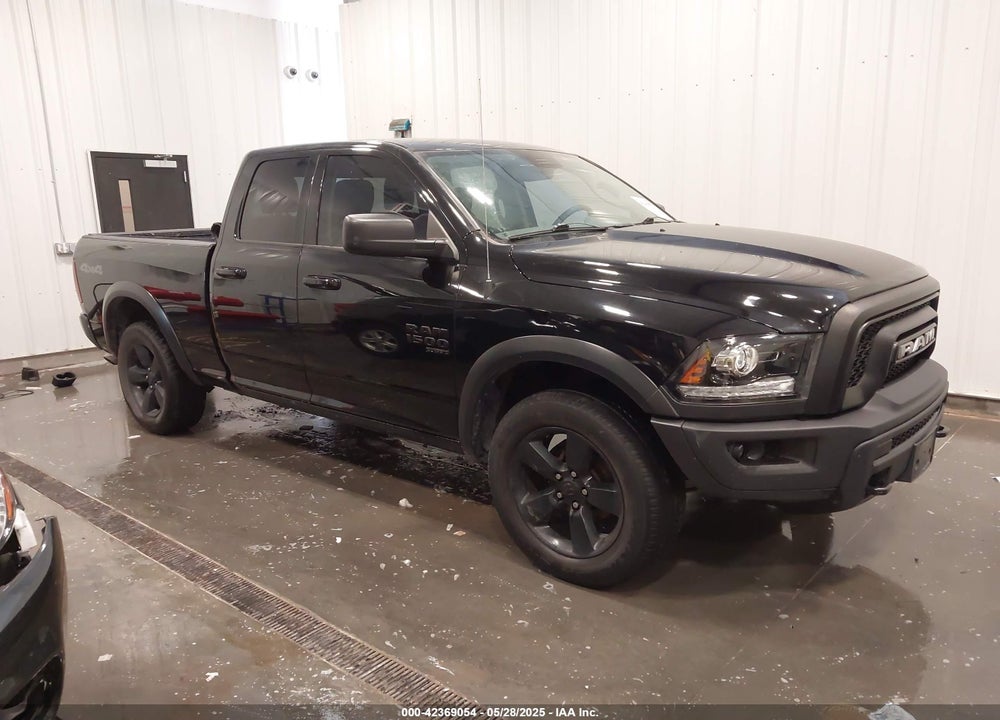 2019 RAM 1500 CLASSIC WARLOCK 4X4 6'4 BOX VIN: 1C6RR7GG1KS653296