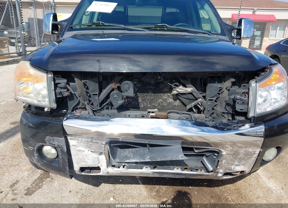 2011 NISSAN TITAN VIN: 1N6AA0EC2BN312778