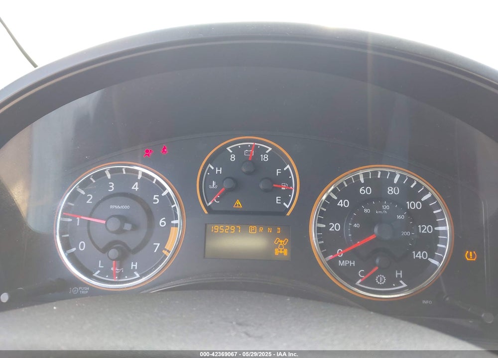 2011 NISSAN TITAN VIN: 1N6AA0EC2BN312778