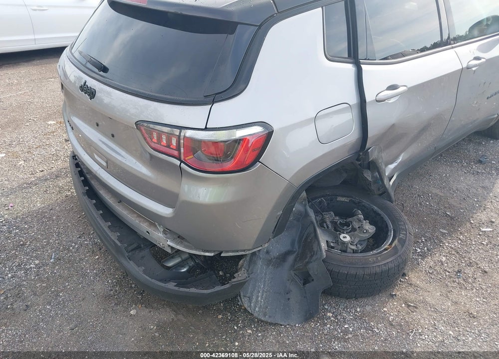 2018 JEEP COMPASS VIN: 3C4NJDBBXJT402489