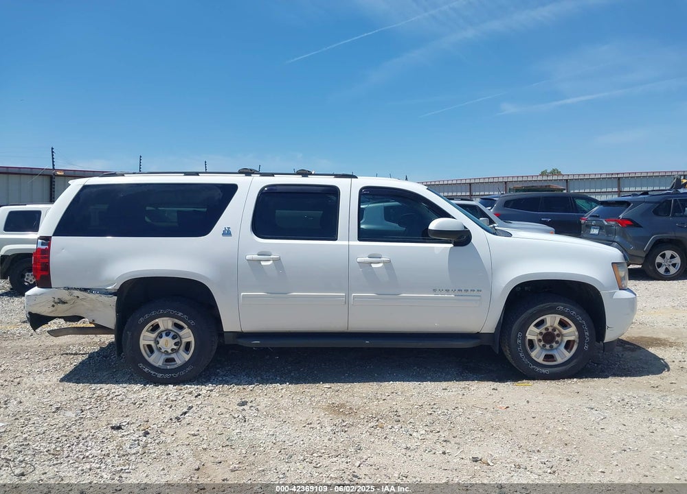 2011 CHEVROLET SUBURBAN 2500 LT1 VIN: 1GNWKMEG3BR250386