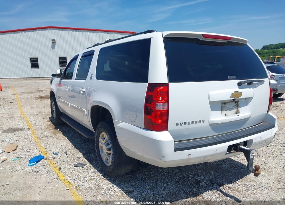 2011 CHEVROLET SUBURBAN 2500 LT1 VIN: 1GNWKMEG3BR250386