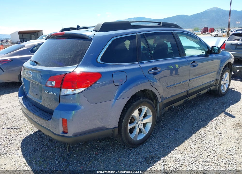 2014 SUBARU OUTBACK VIN: 4S4BRCKC8E3243726