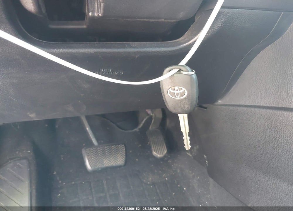 2019 TOYOTA COROLLA VIN: 5YFBURHE7KP879653
