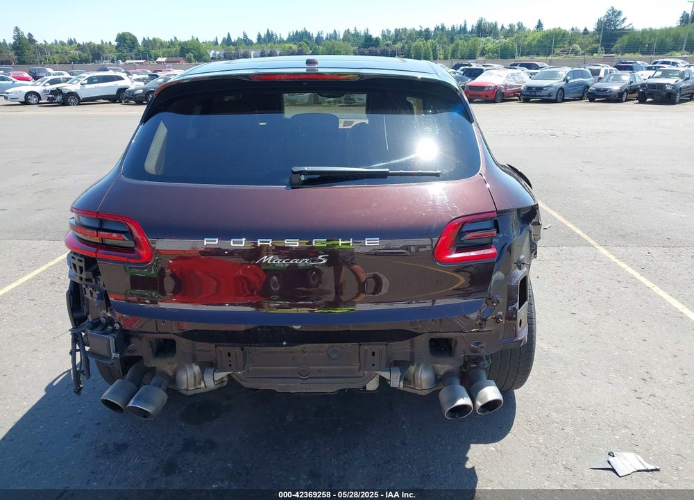 2015 PORSCHE MACAN VIN: WP1AB2A54FLB60408