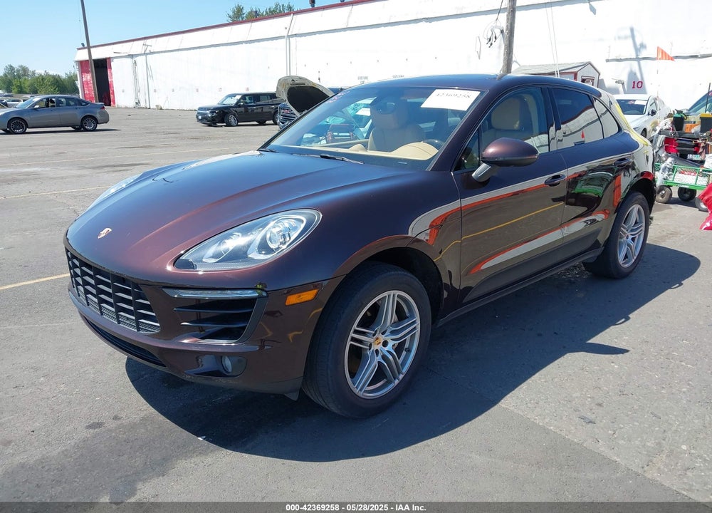 2015 PORSCHE MACAN VIN: WP1AB2A54FLB60408