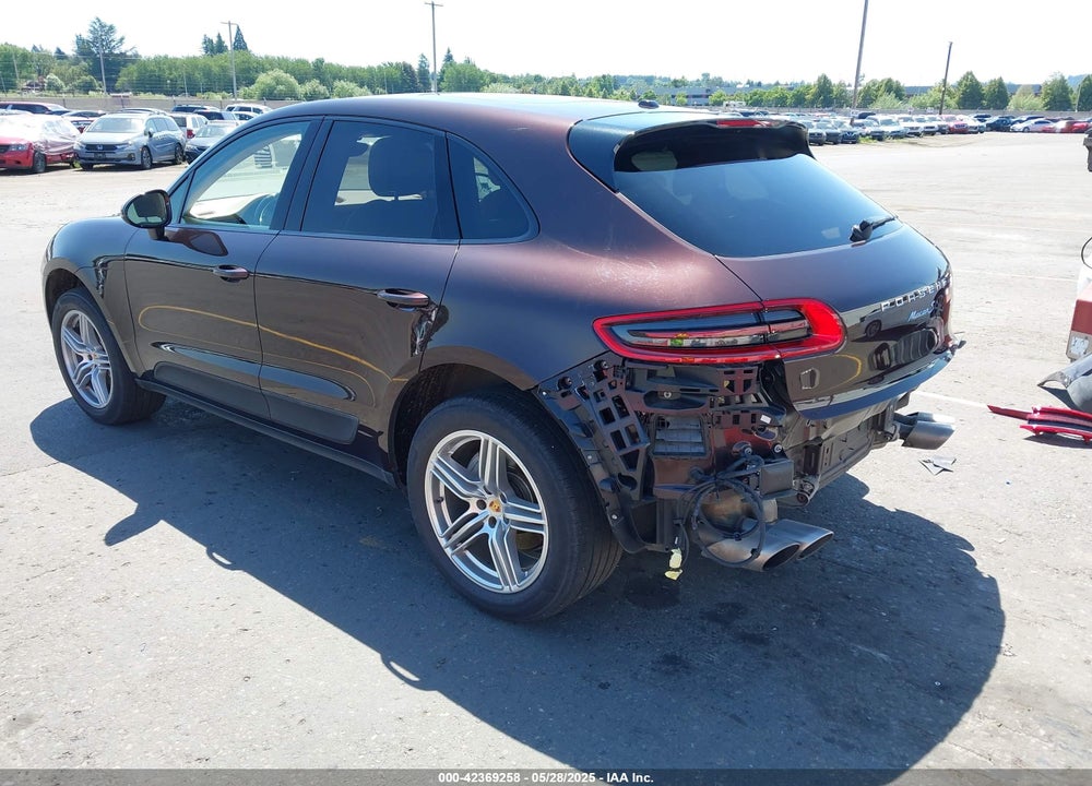 2015 PORSCHE MACAN VIN: WP1AB2A54FLB60408