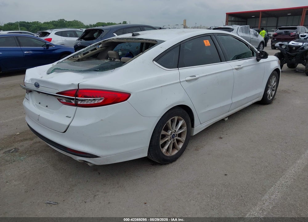 2017 FORD FUSION VIN: 3FA6P0H74HR410938