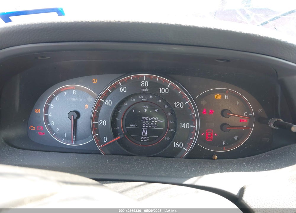 2017 HONDA ACCORD VIN: 1HGCR2F12HA246022
