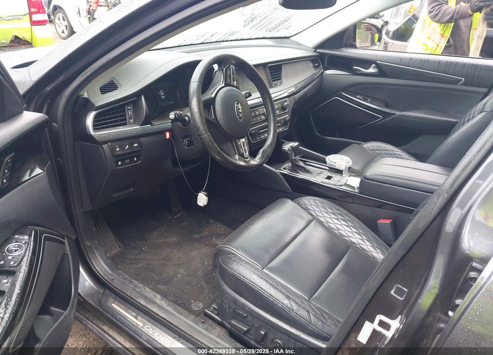 2017 KIA CADENZA VIN: KNALC4J10H5066871