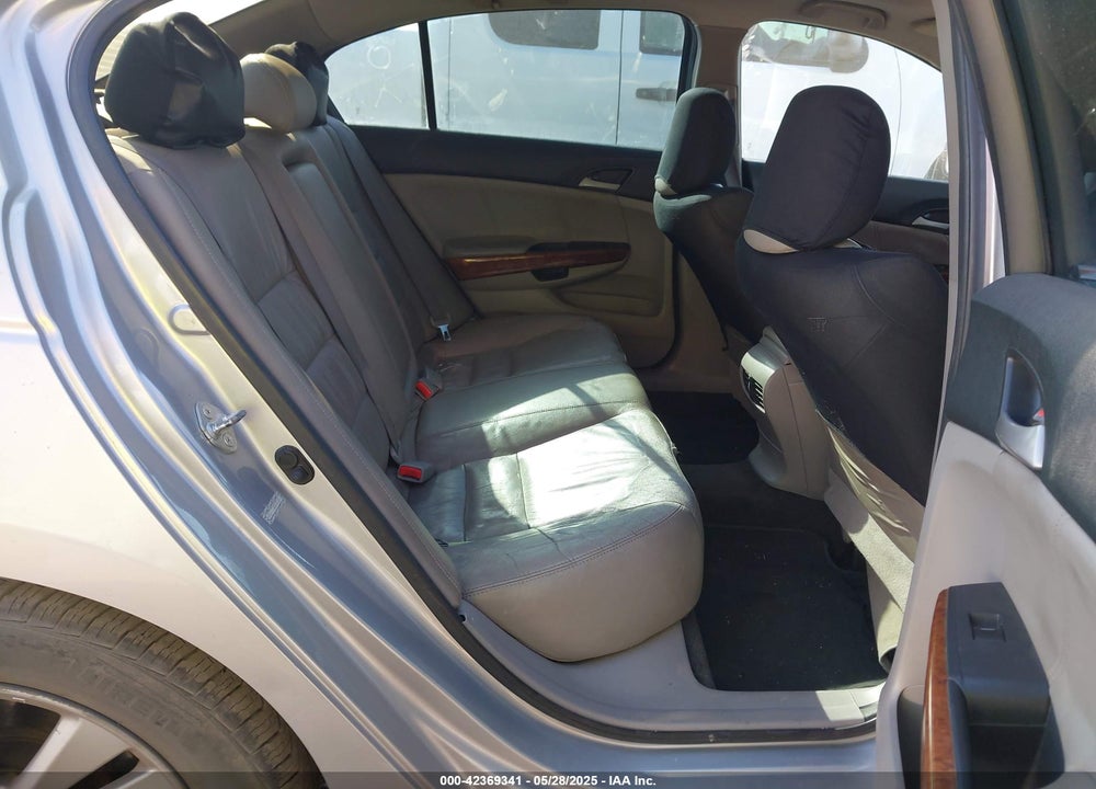 2011 HONDA ACCORD 3.5 EX-L VIN: 1HGCP3F84BA001559