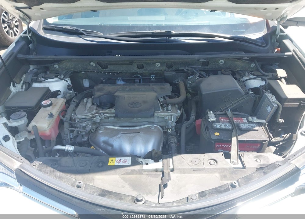 2017 TOYOTA RAV4 VIN: JTMRFREV1HD217897