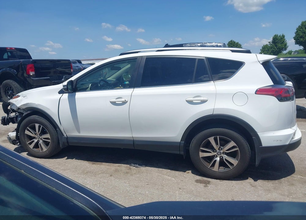 2017 TOYOTA RAV4 VIN: JTMRFREV1HD217897