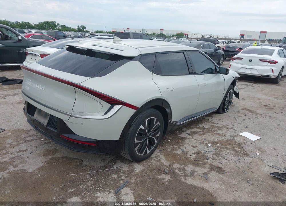 2022 KIA EV6 VIN: KNDC3DLC2N5043069