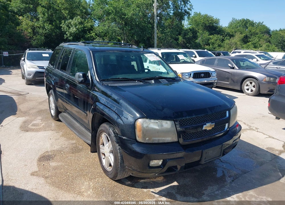 2008 CHEVROLET TRAILBLAZER LT VIN: 1GNDT13S382205590