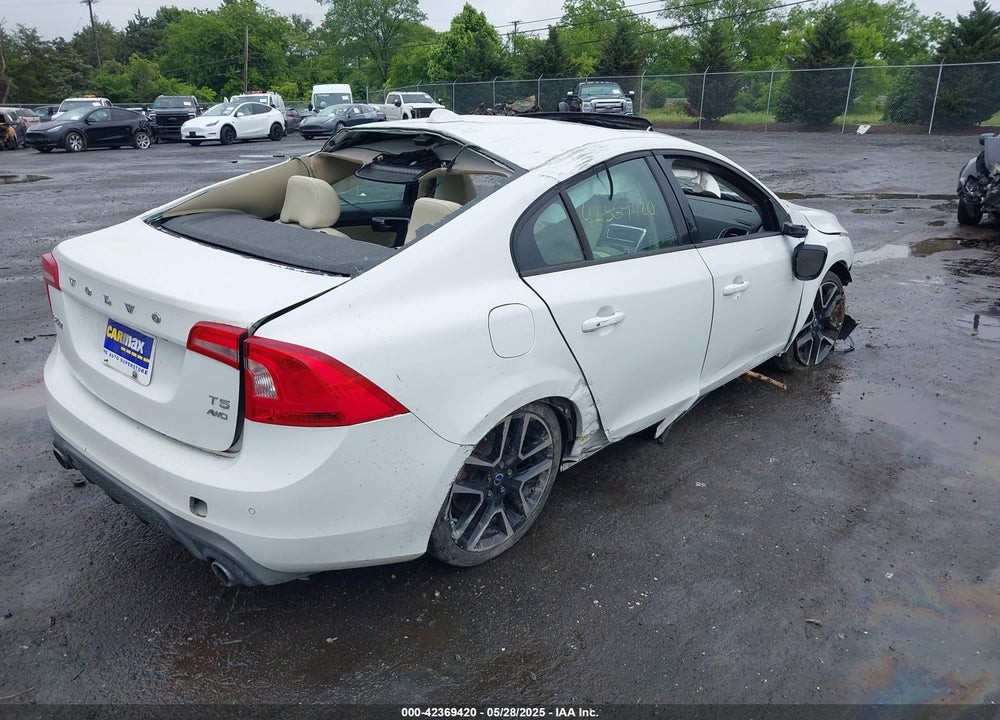 2017 VOLVO S60 VIN: YV140MTL6H2437364
