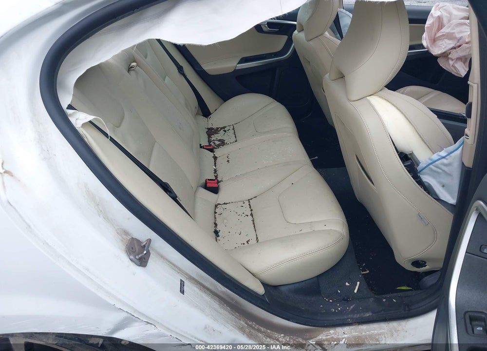 2017 VOLVO S60 VIN: YV140MTL6H2437364