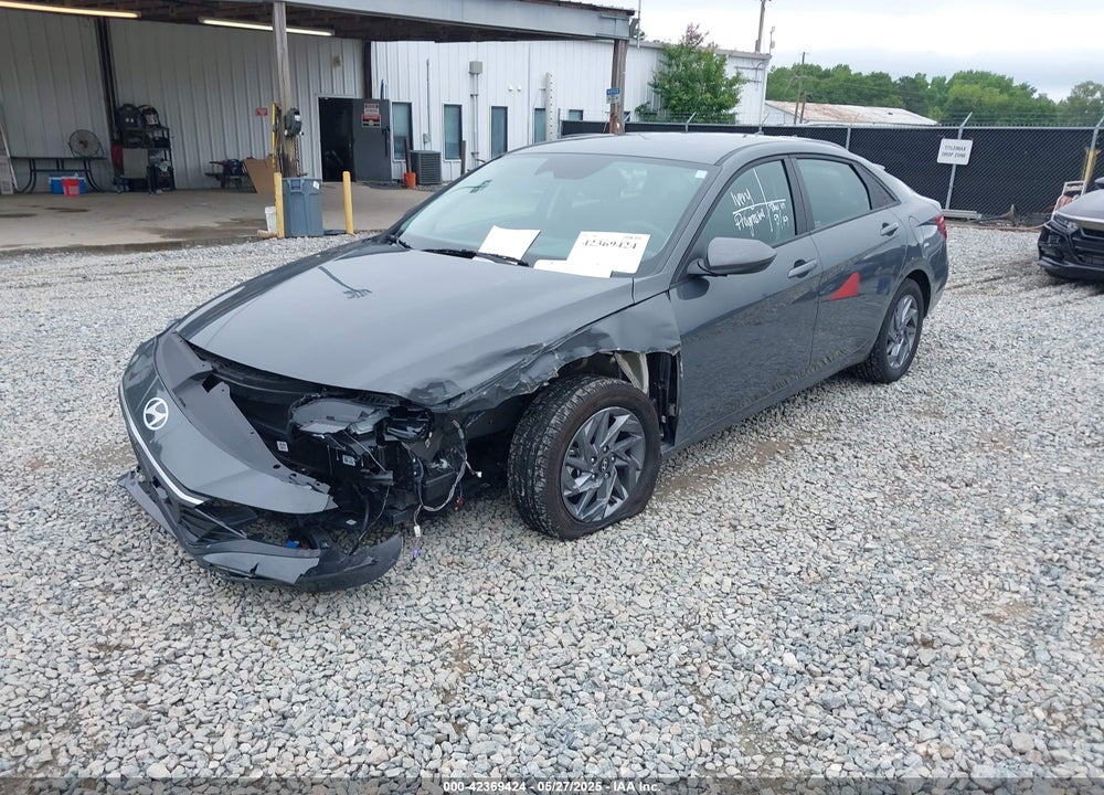 2024 HYUNDAI ELANTRA VIN: KMHLM4DG2RU838550