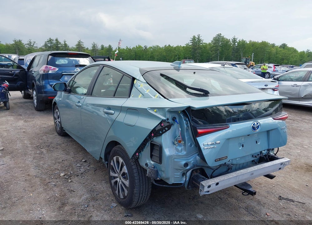 2022 TOYOTA PRIUS XLE AWD-E VIN: JTDL9MFU7N3032521
