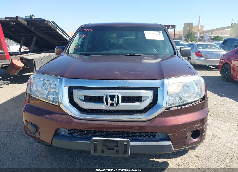 2011 HONDA PILOT VIN: 5FNYF3H2XBB052832