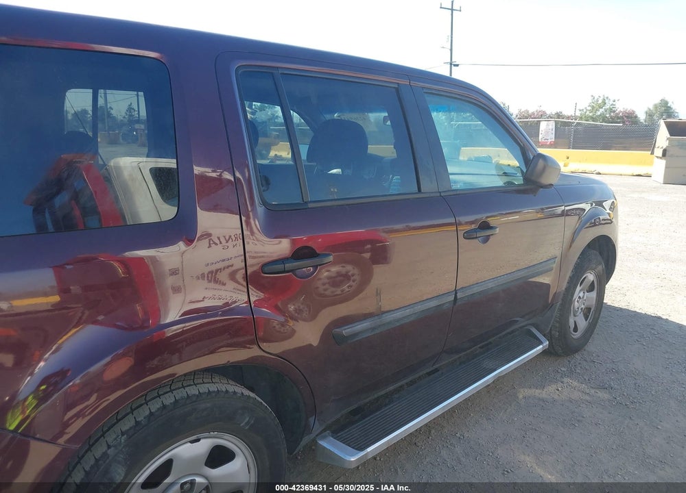 2011 HONDA PILOT VIN: 5FNYF3H2XBB052832
