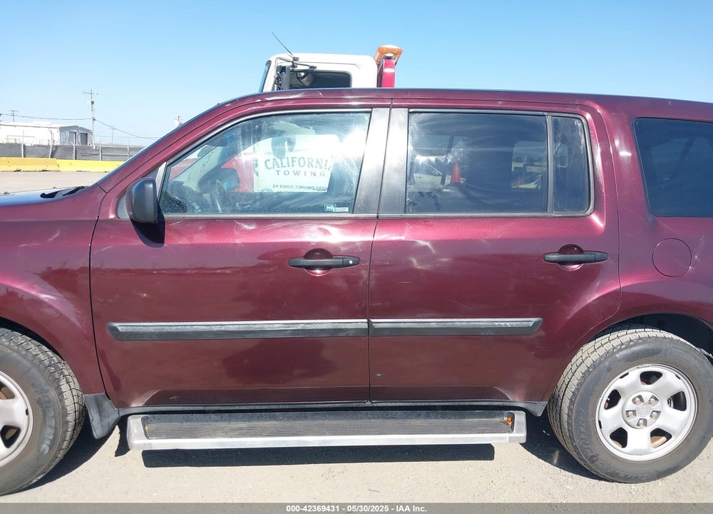 2011 HONDA PILOT VIN: 5FNYF3H2XBB052832