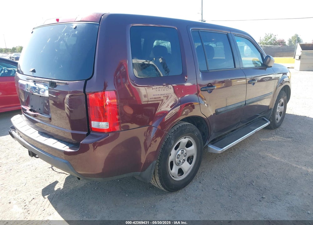 2011 HONDA PILOT VIN: 5FNYF3H2XBB052832