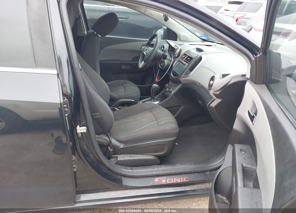 2014 CHEVROLET SONIC VIN: 1G1JC6SB9E4234627