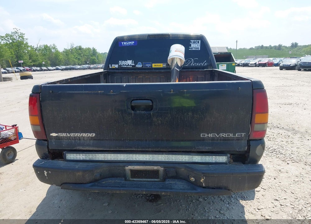 2002 CHEVROLET SILVERADO 2500HD LS VIN: 1GCHK23132F191829