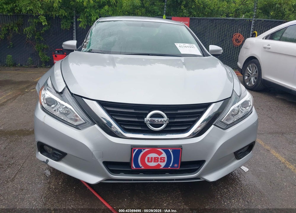 2017 NISSAN ALTIMA VIN: 1N4AL3AP8HC194169