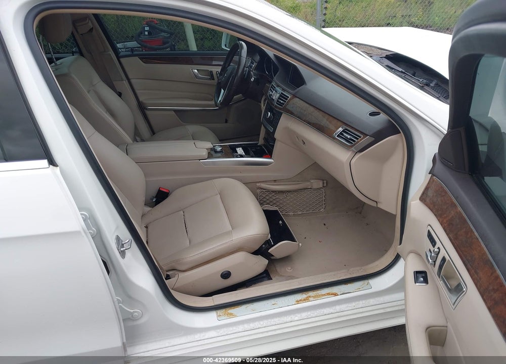 2014 MERCEDES-BENZ E 350 VIN: WDDHF8JB8EA965745