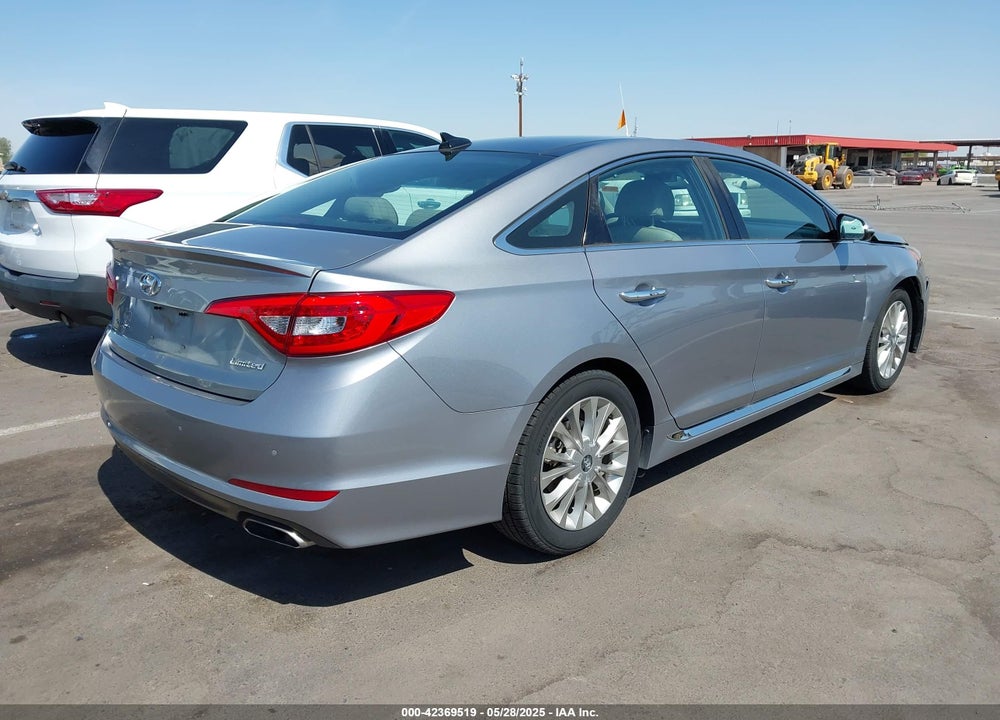 2015 HYUNDAI SONATA LIMITED VIN: 5NPE34AF1FH240001