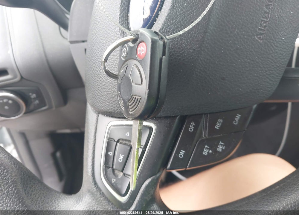 2018 FORD FOCUS VIN: 1FADP3FE8JL204200