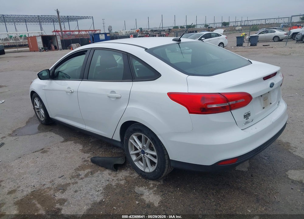 2018 FORD FOCUS VIN: 1FADP3FE8JL204200