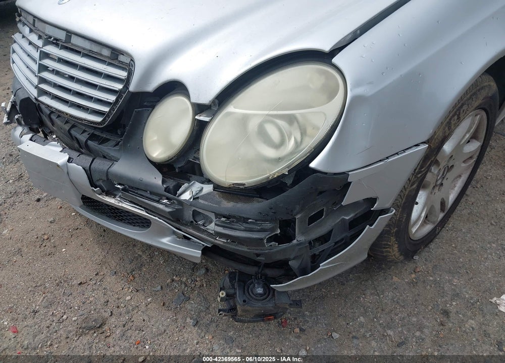 2003 MERCEDES-BENZ E 320 VIN: WDBUF65J33A128122
