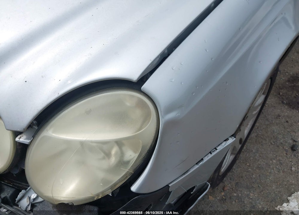 2003 MERCEDES-BENZ E 320 VIN: WDBUF65J33A128122