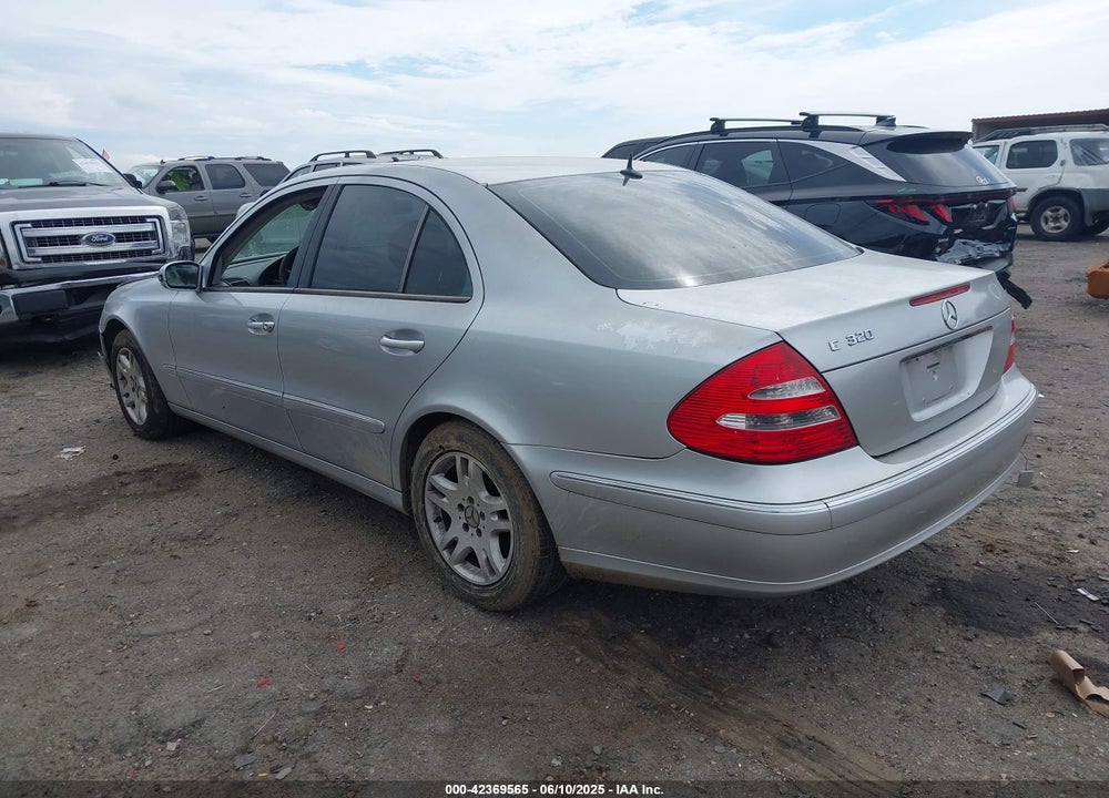 2003 MERCEDES-BENZ E 320 VIN: WDBUF65J33A128122