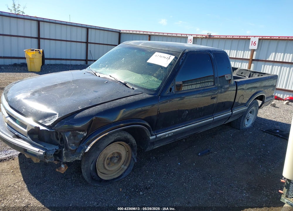 1997 CHEVROLET S-10 LS FLEETSIDE CMI VIN: 1GCCS1949V8179456