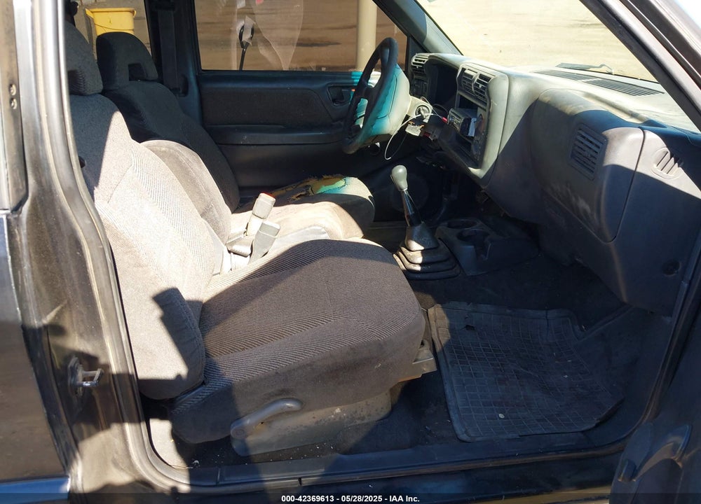 1997 CHEVROLET S-10 LS FLEETSIDE CMI VIN: 1GCCS1949V8179456