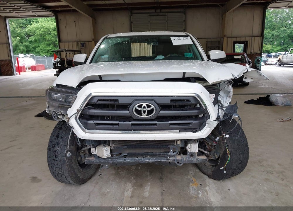 2016 TOYOTA TACOMA SR5 V6 VIN: 5TFDZ5BN9GX011917