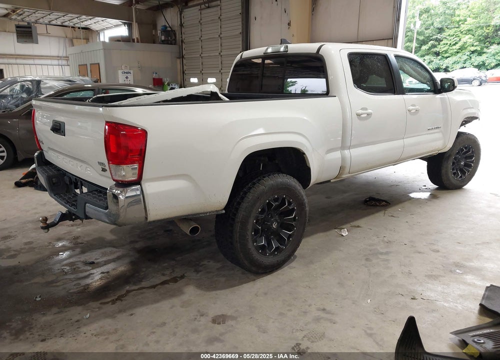 2016 TOYOTA TACOMA SR5 V6 VIN: 5TFDZ5BN9GX011917