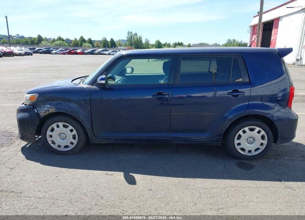 2015 SCION XB VIN: JTLZE4FE0FJ067711
