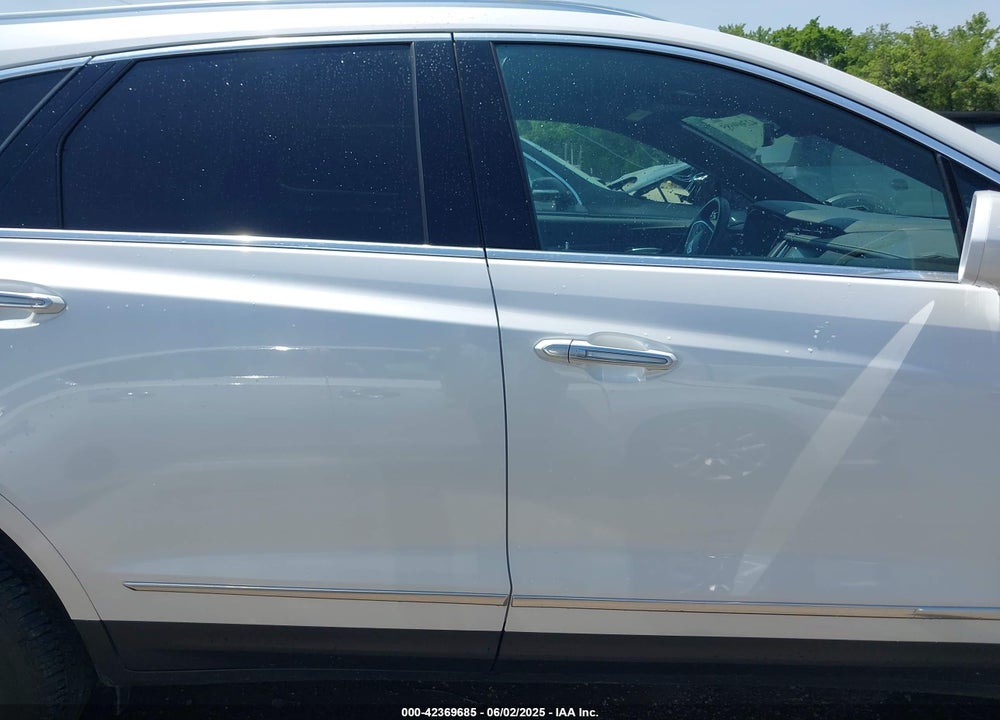 2018 CADILLAC XT5 PREMIUM LUXURY VIN: 1GYKNFRS1JZ108717
