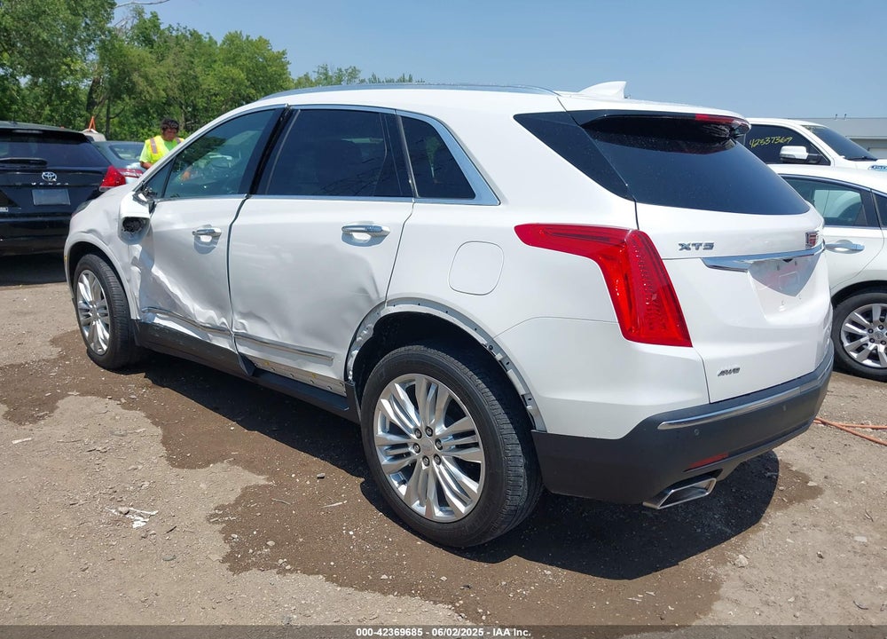 2018 CADILLAC XT5 PREMIUM LUXURY VIN: 1GYKNFRS1JZ108717